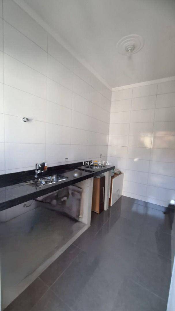 Casa à venda com 2 quartos, 100m² - Foto 6