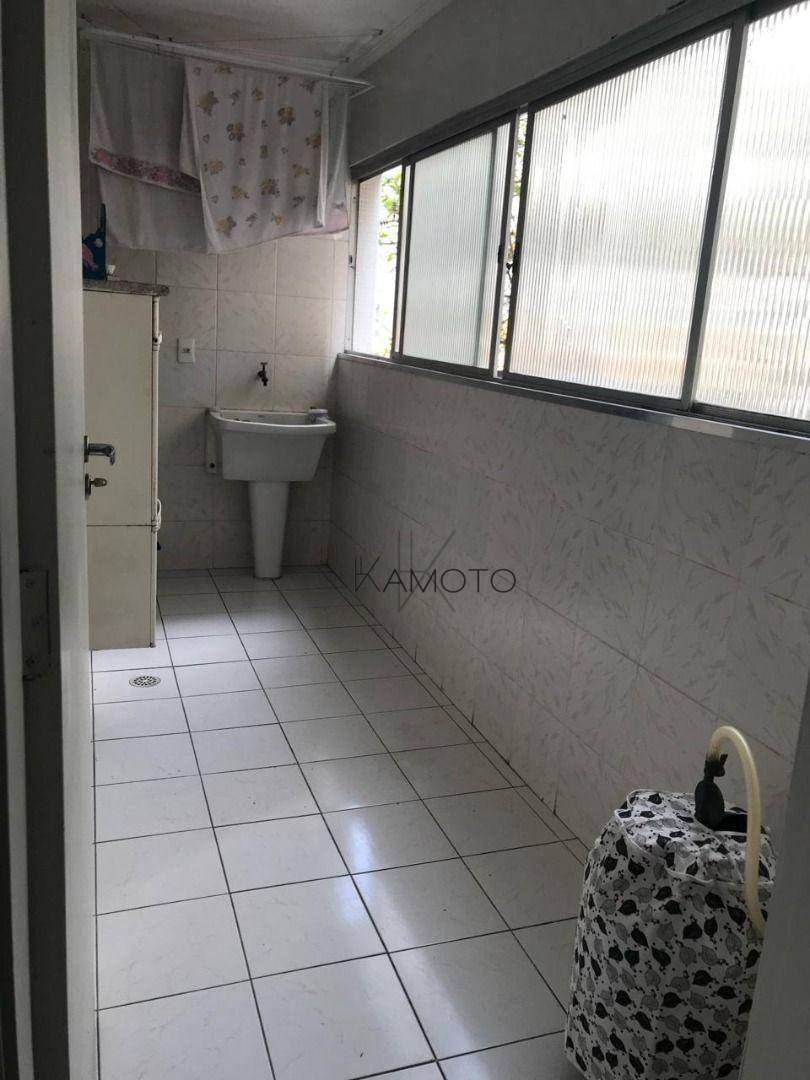 Apartamento à venda com 4 quartos, 131m² - Foto 2