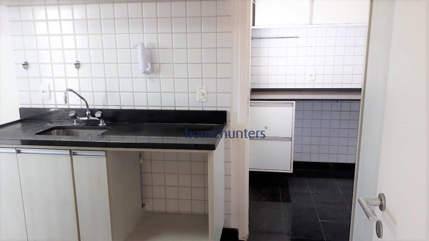 Apartamento para alugar com 3 quartos, 116m² - Foto 9