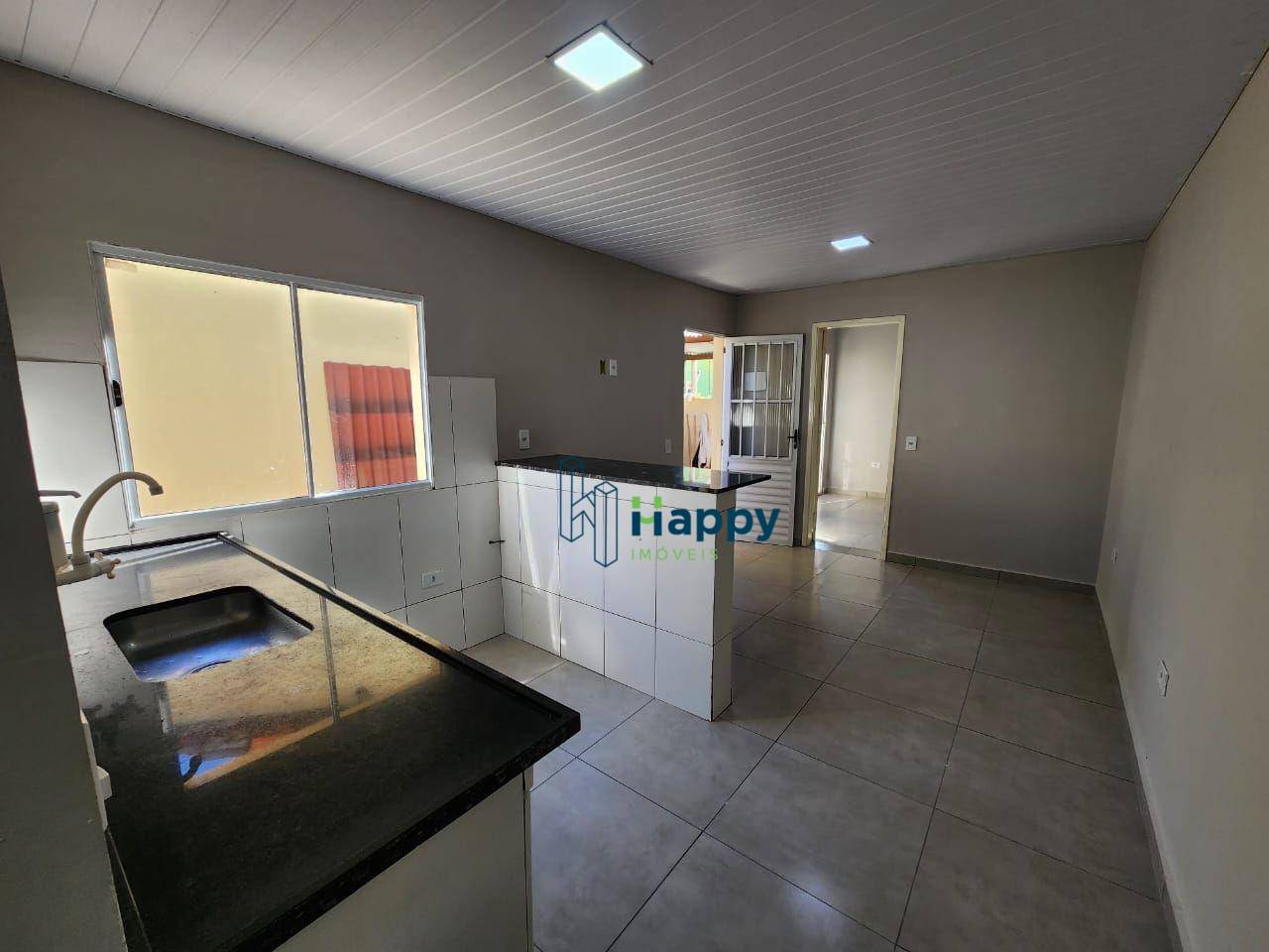 Casa para alugar com 1 quarto, 40m² - Foto 1