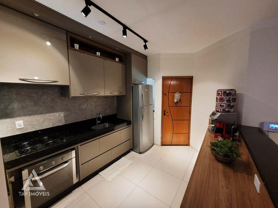 Casa à venda com 3 quartos, 156m² - Foto 8