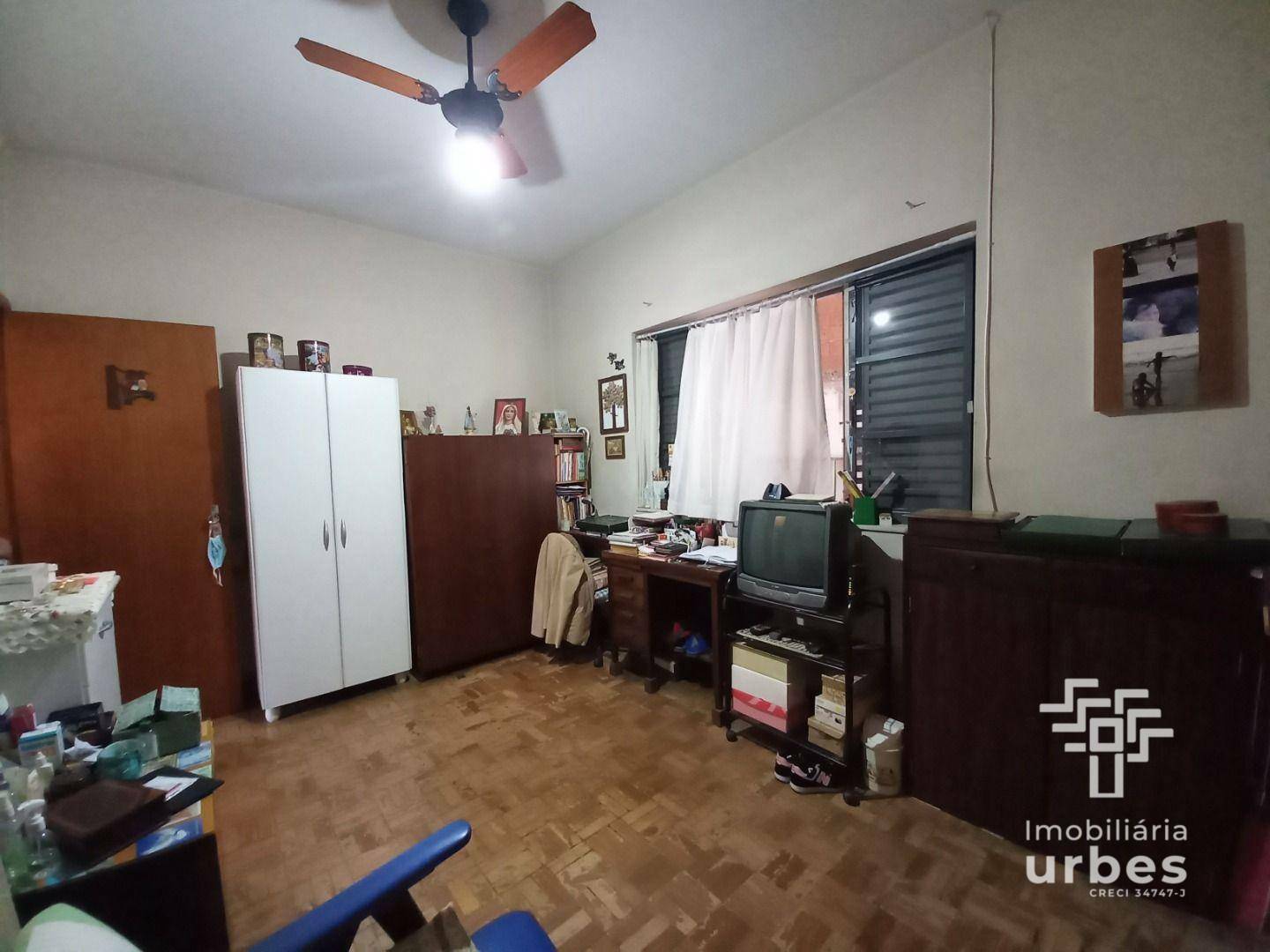 Casa à venda com 3 quartos, 232m² - Foto 25