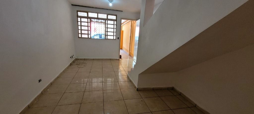 Sobrado à venda com 2 quartos, 120m² - Foto 15