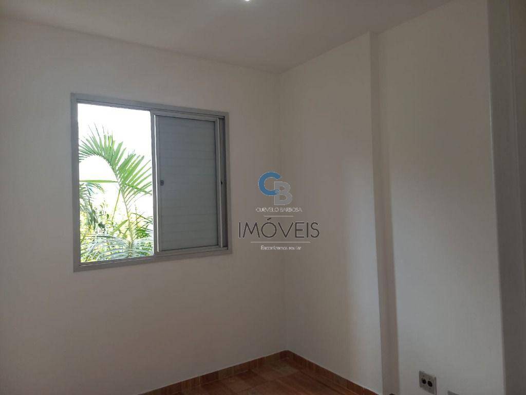 Apartamento para alugar com 3 quartos, 69m² - Foto 6