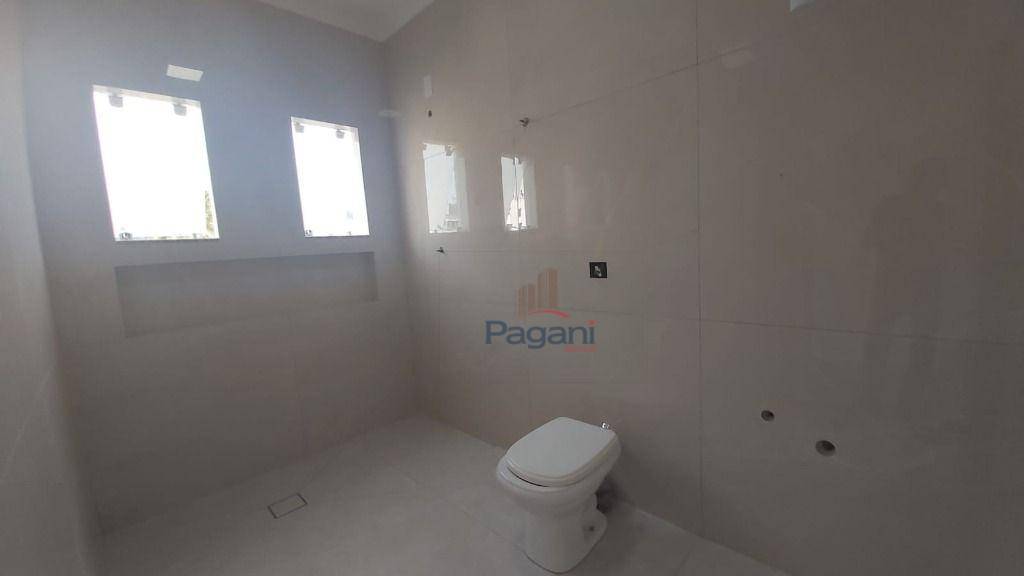 Casa à venda com 3 quartos, 270m² - Foto 19