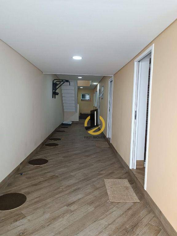 Sobrado à venda com 2 quartos, 250m² - Foto 18