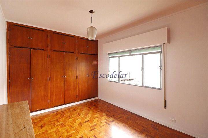 Casa para alugar com 4 quartos, 478m² - Foto 15