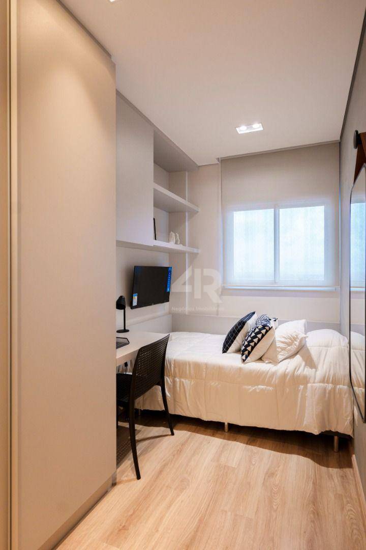 Apartamento à venda com 3 quartos, 150m² - Foto 6