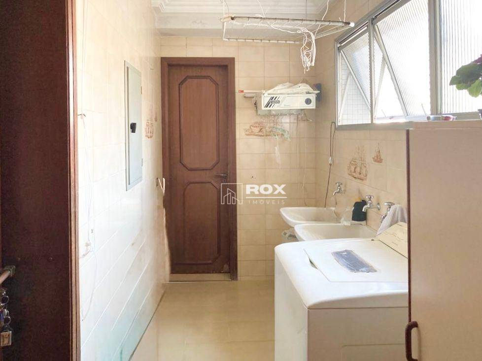 Apartamento à venda com 3 quartos, 179m² - Foto 12