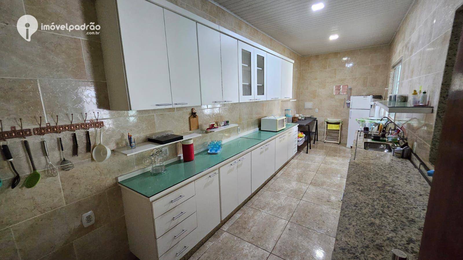 Casa à venda com 6 quartos, 400m² - Foto 34