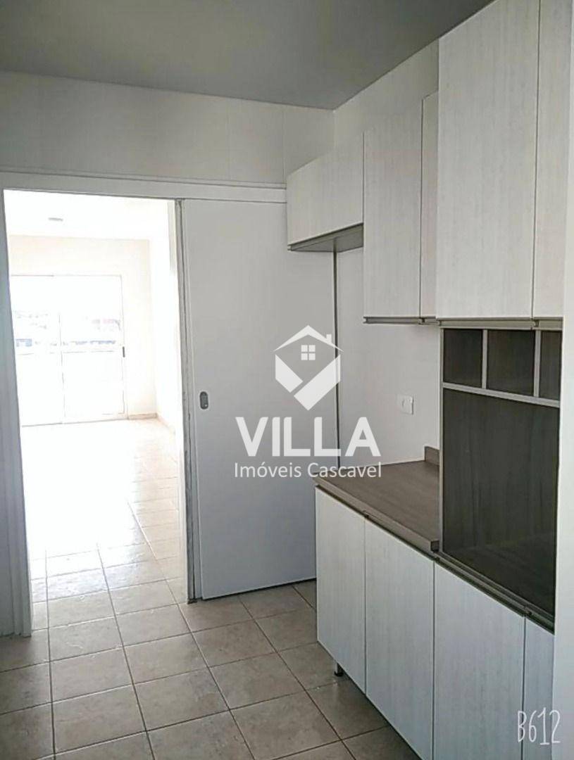 Apartamento à venda com 3 quartos, 70m² - Foto 3