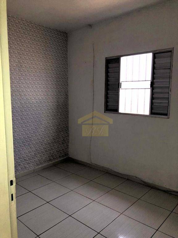 Casa à venda e aluguel com 2 quartos, 100m² - Foto 11