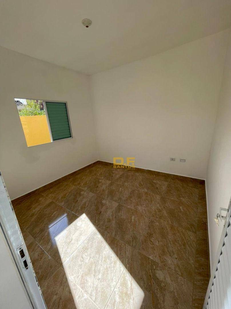 Casa à venda com 2 quartos, 50m² - Foto 13