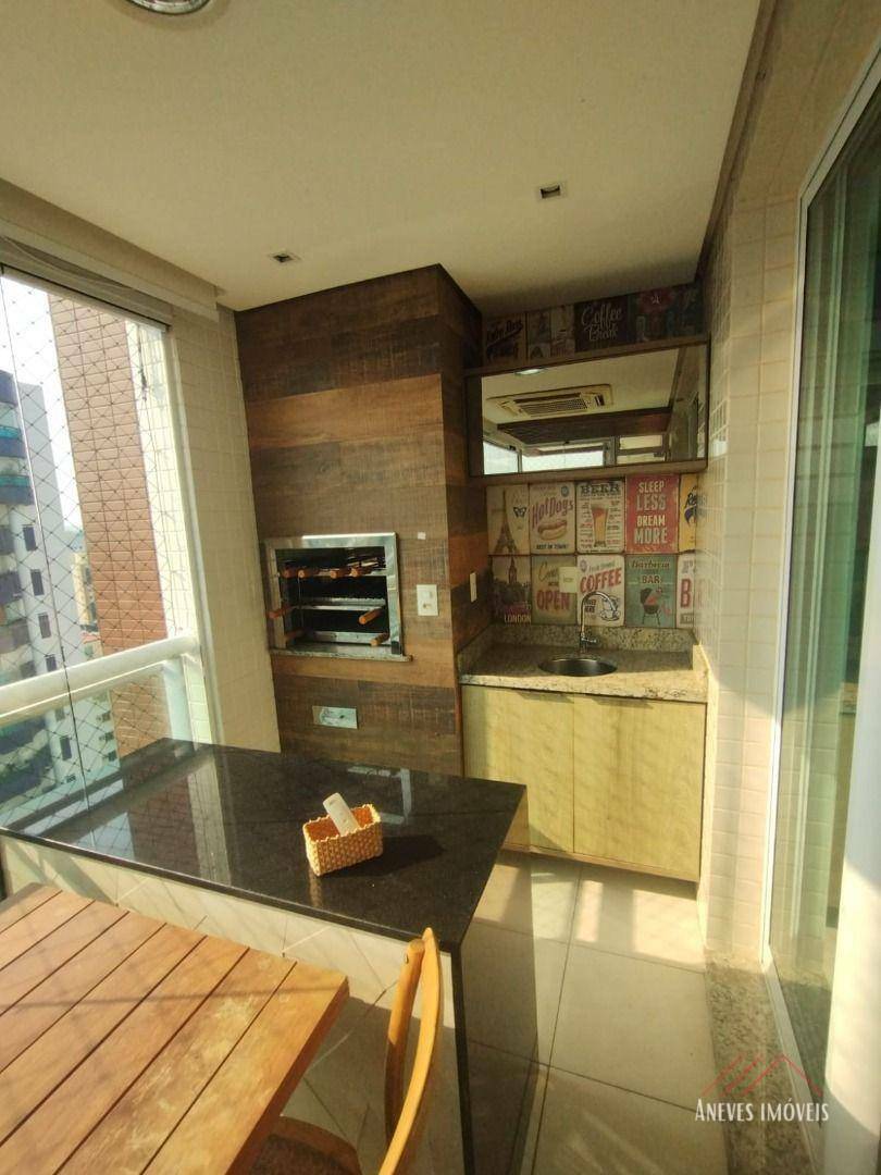 Apartamento à venda com 3 quartos, 145m² - Foto 21