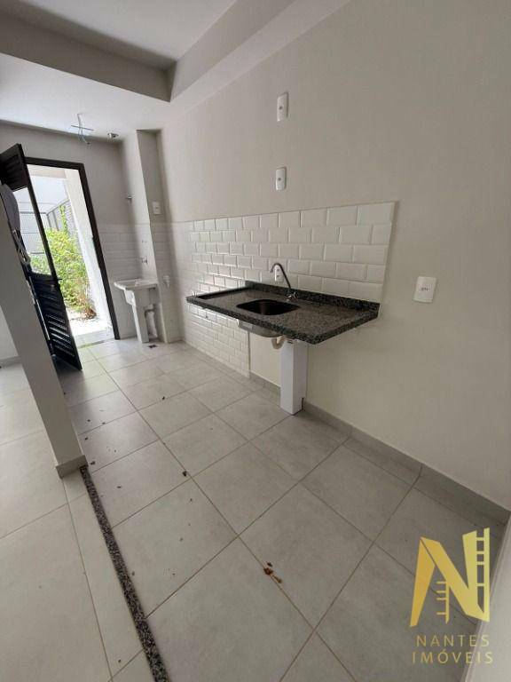 Apartamento à venda com 2 quartos, 51m² - Foto 4