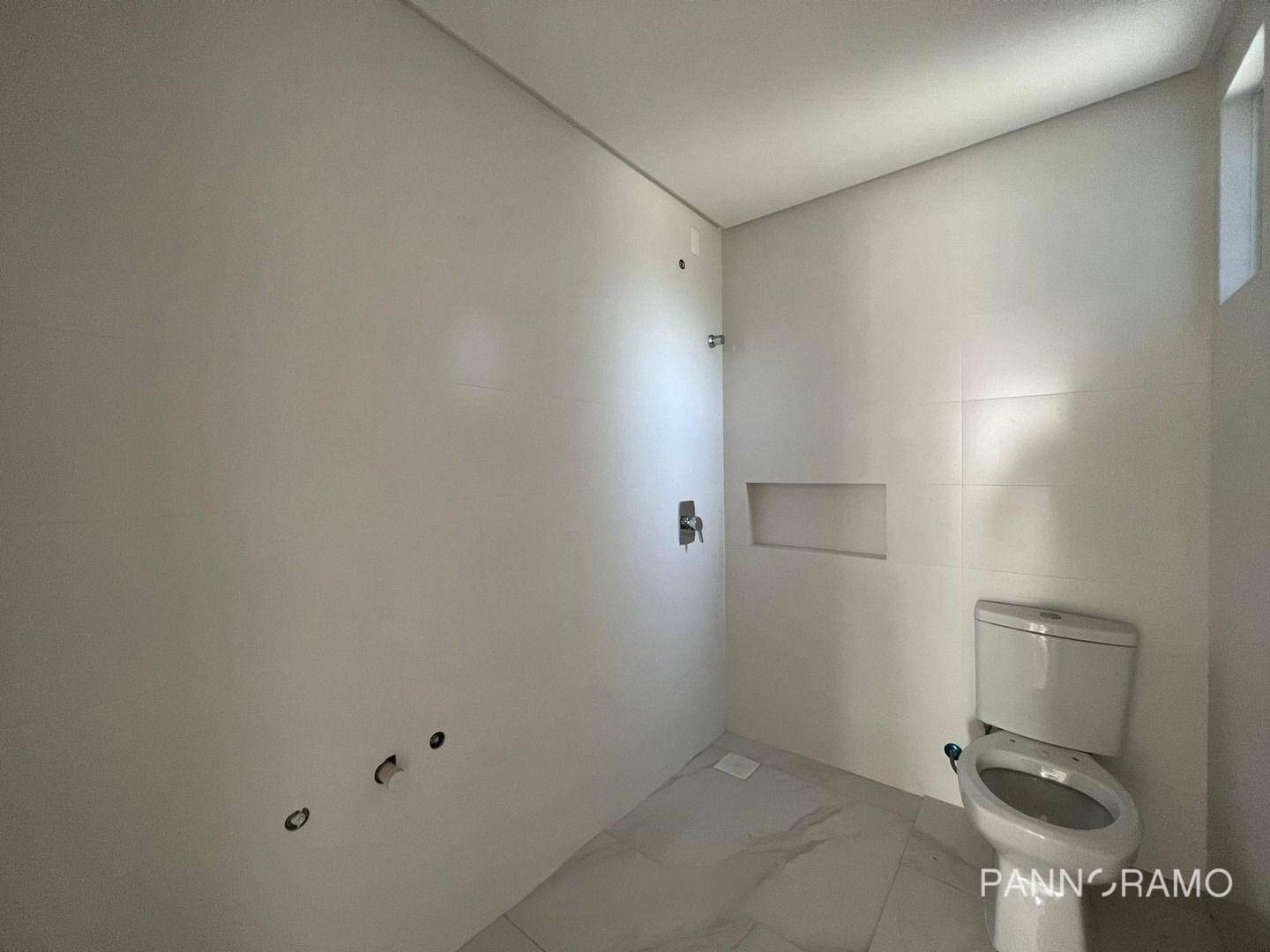 Apartamento à venda com 3 quartos, 107m² - Foto 1