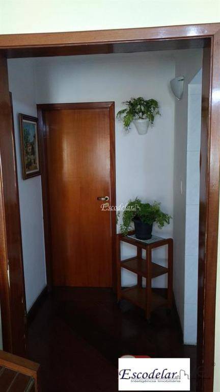 Apartamento à venda com 2 quartos, 61m² - Foto 16