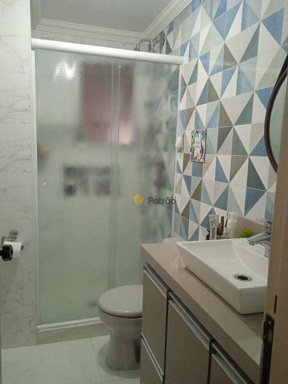 Apartamento à venda com 3 quartos, 97m² - Foto 20