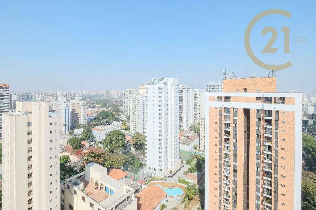 Apartamento à venda com 3 quartos, 175m² - Foto 4