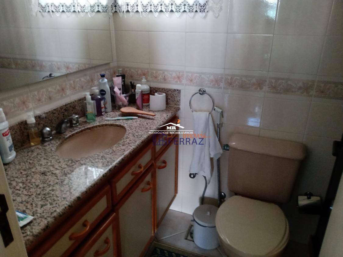 Apartamento à venda com 4 quartos, 180m² - Foto 21