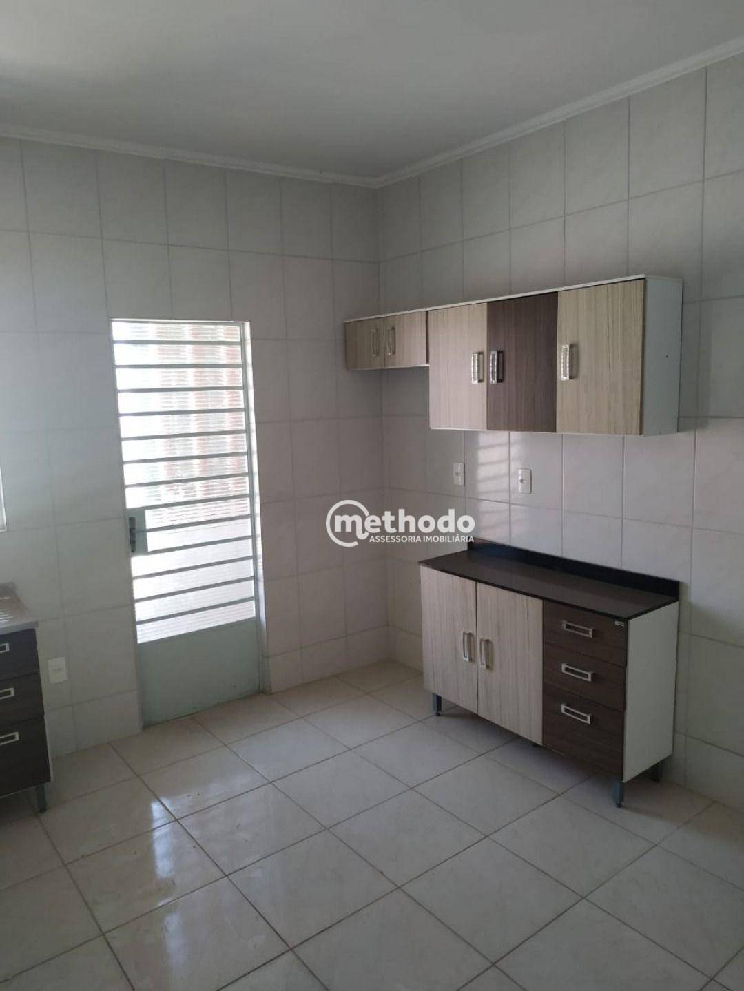 Casa à venda com 5 quartos, 310m² - Foto 6