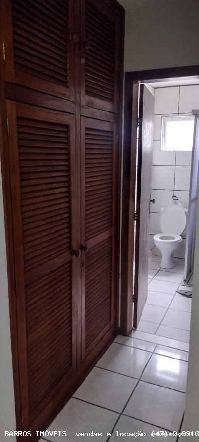 Apartamento à venda com 2 quartos, 118m² - Foto 8