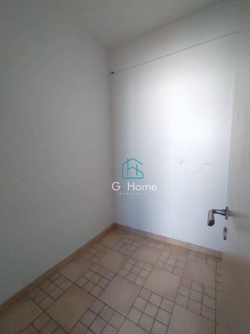 Apartamento à venda com 3 quartos, 179m² - Foto 9