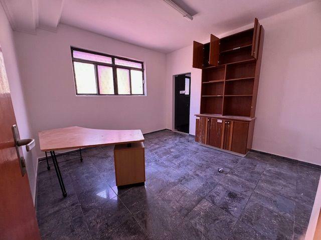 Sobrado à venda com 5 quartos, 499m² - Foto 8