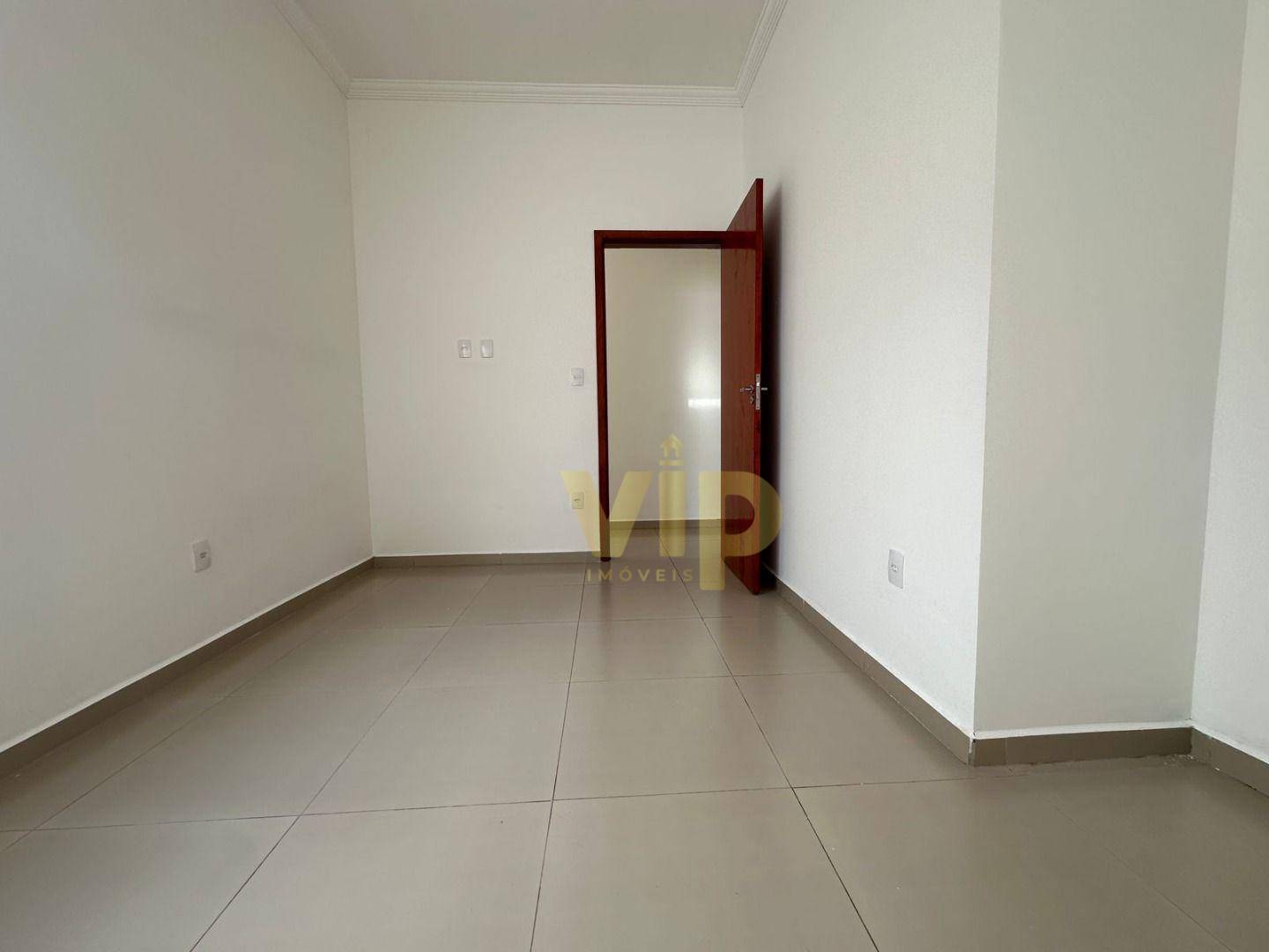 Casa à venda com 2 quartos, 70m² - Foto 10