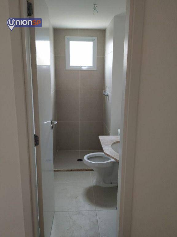 Apartamento à venda com 2 quartos, 62m² - Foto 18