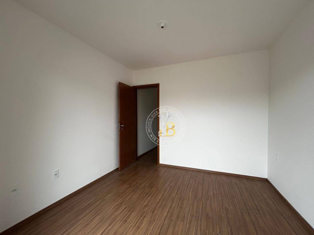 Casa à venda com 2 quartos, 90m² - Foto 15