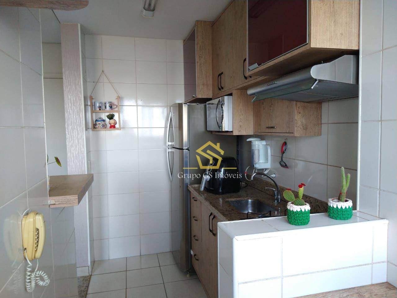 Apartamento à venda com 2 quartos, 48m² - Foto 4