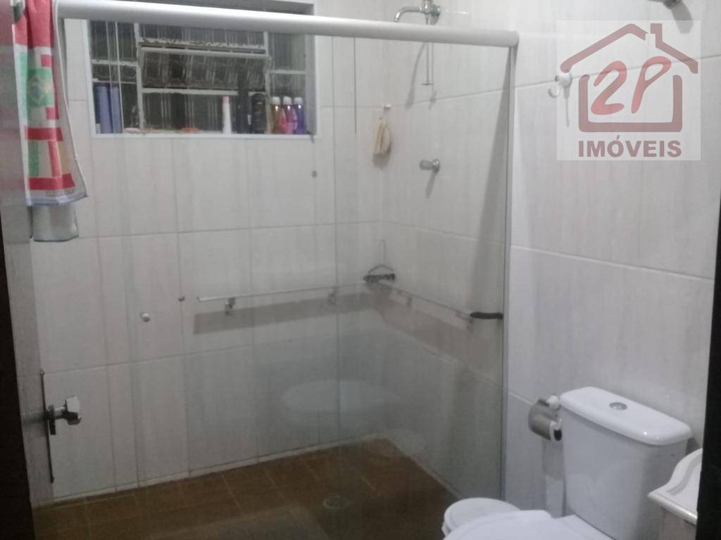 Casa à venda com 3 quartos, 250M2 - Foto 10