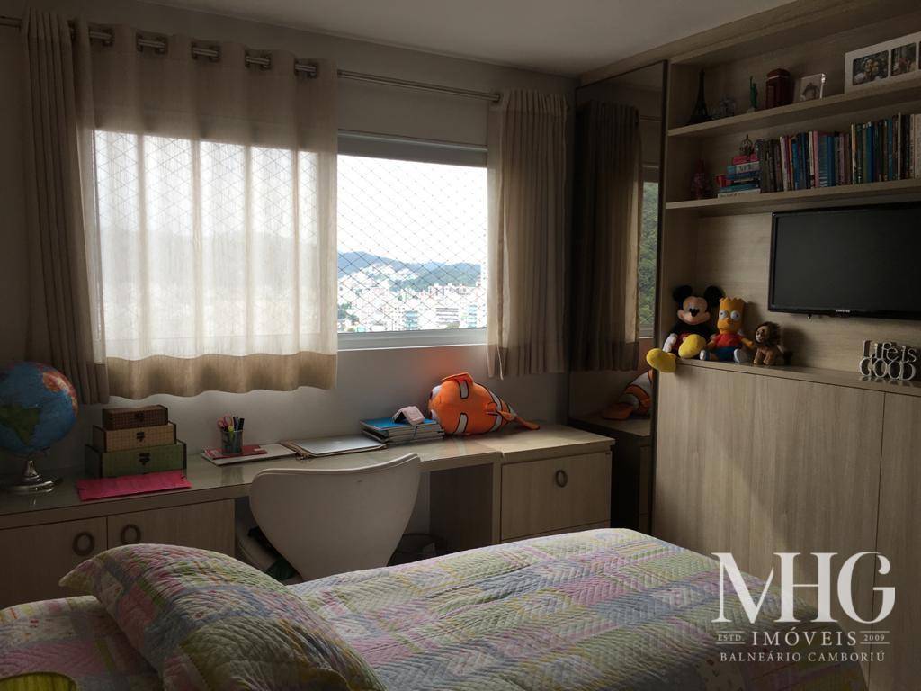 Apartamento à venda com 3 quartos, 120m² - Foto 18