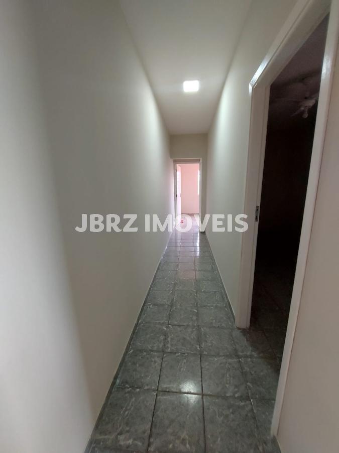 Casa para alugar com 4 quartos, 155m² - Foto 16