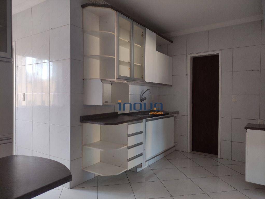 Apartamento à venda com 3 quartos, 138m² - Foto 14