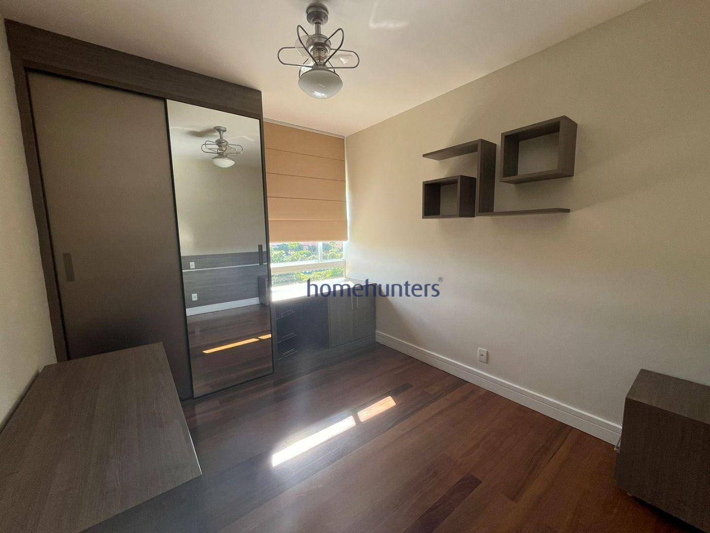 Apartamento para alugar com 4 quartos, 183m² - Foto 29