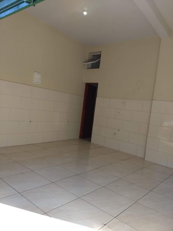 Casa à venda com 2 quartos, 90m² - Foto 10