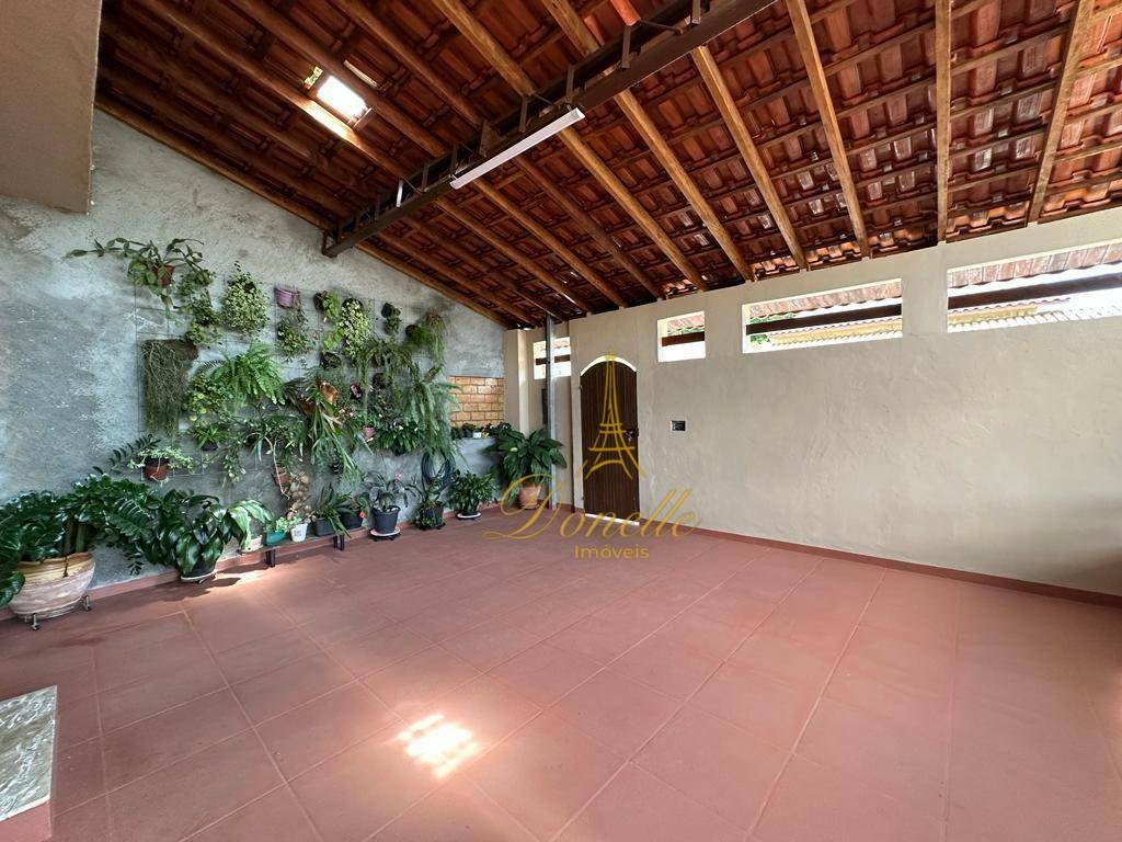 Casa à venda com 2 quartos, 225m² - Foto 6