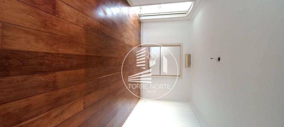 Apartamento para alugar com 2 quartos, 210m² - Foto 13