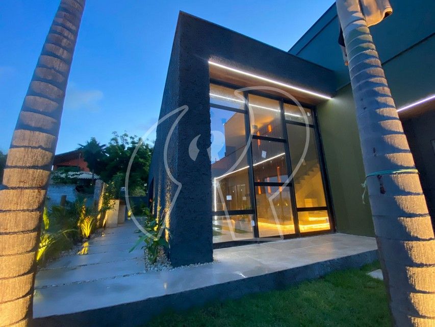 Casa de Condomínio à venda com 6 quartos, 240m² - Foto 9