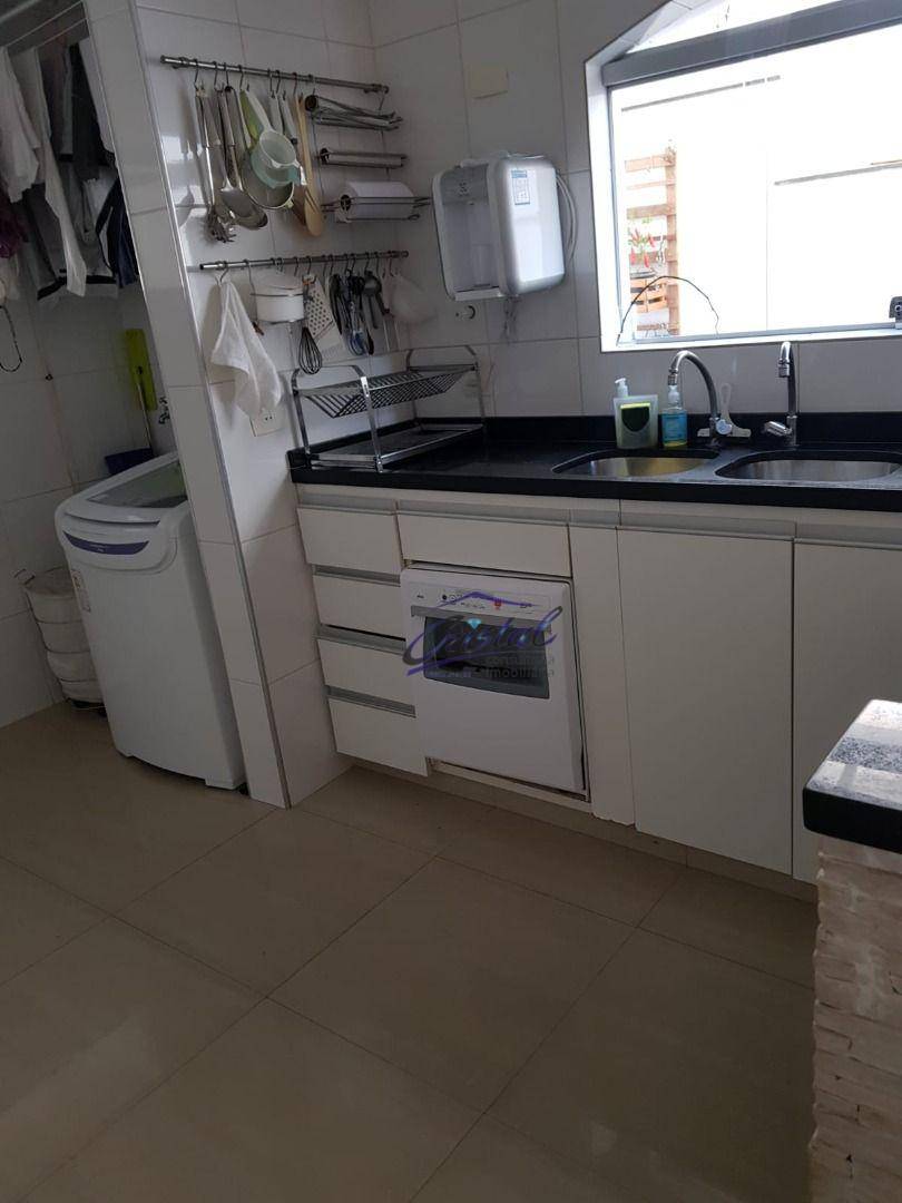 Casa de Condomínio à venda com 4 quartos, 240m² - Foto 16