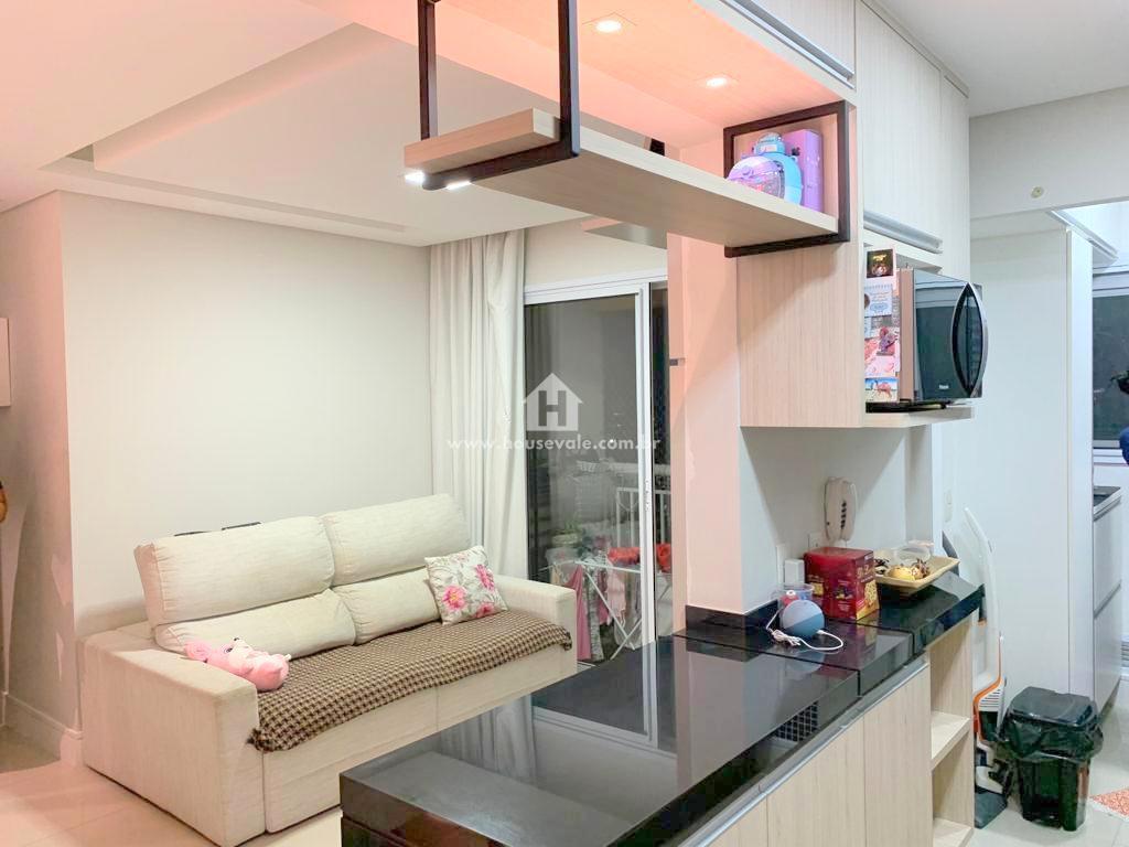 Apartamento à venda com 2 quartos, 65m² - Foto 3