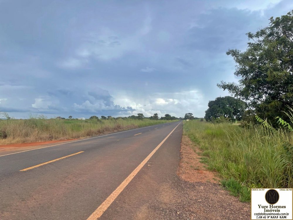 Chácara à venda com 1 quarto, 1500m² - Foto 18