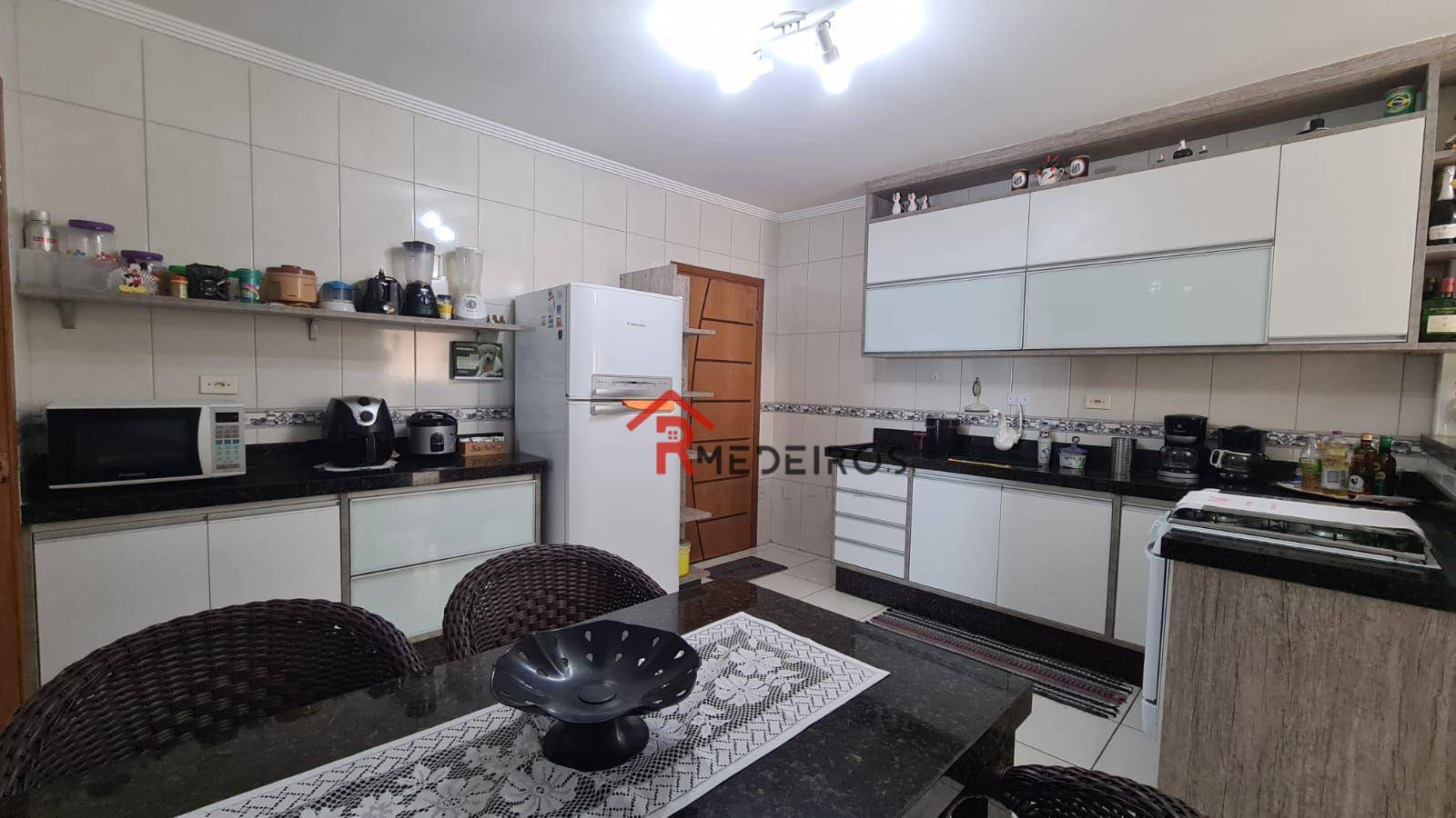 Apartamento à venda com 3 quartos, 155m² - Foto 23