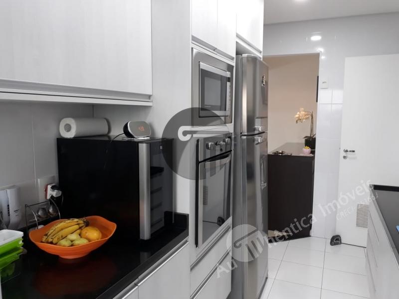 Apartamento à venda com 3 quartos, 116m² - Foto 7