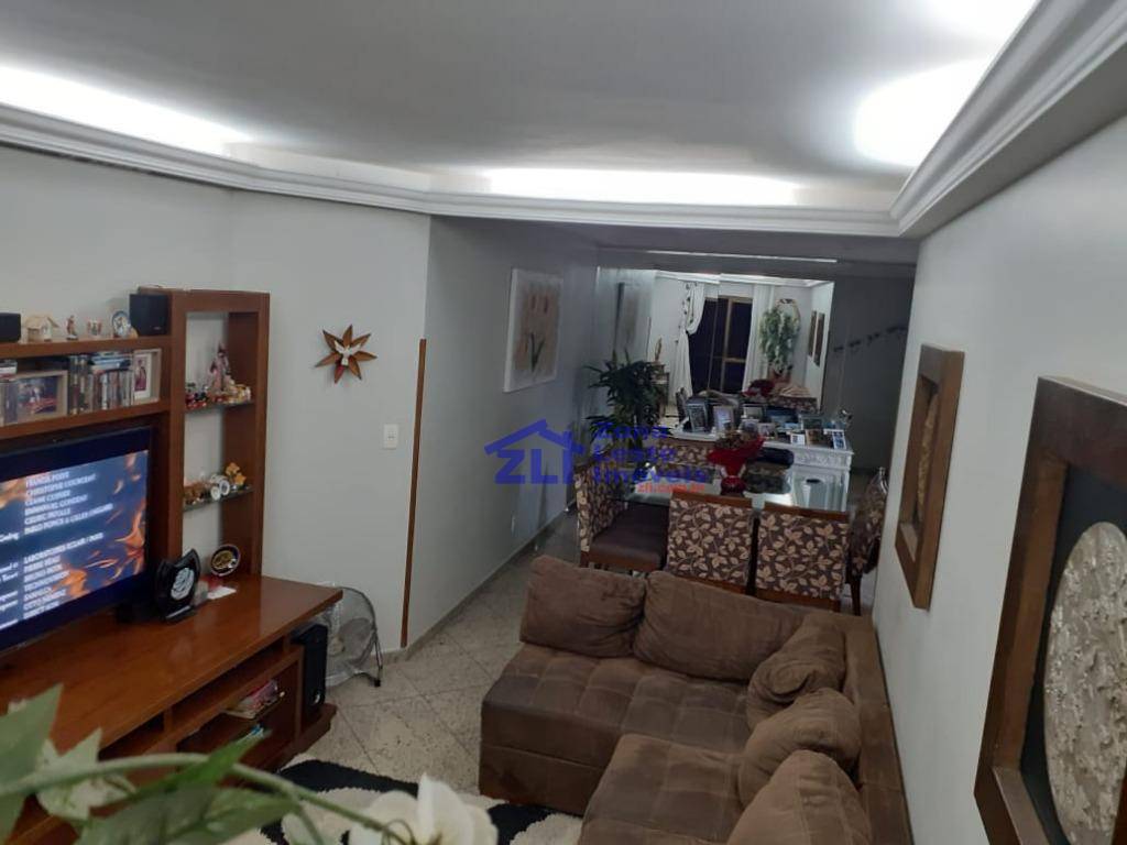 Apartamento à venda com 3 quartos, 114m² - Foto 2