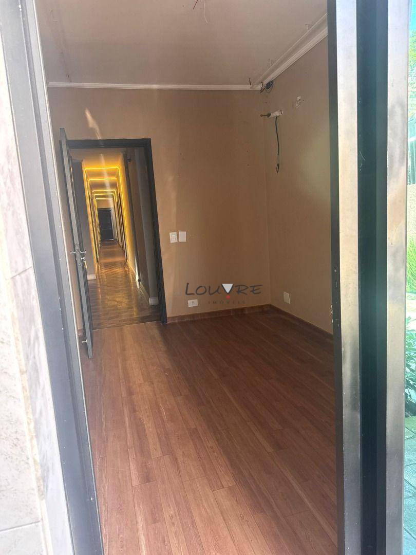 Casa à venda e aluguel com 6 quartos, 350m² - Foto 23