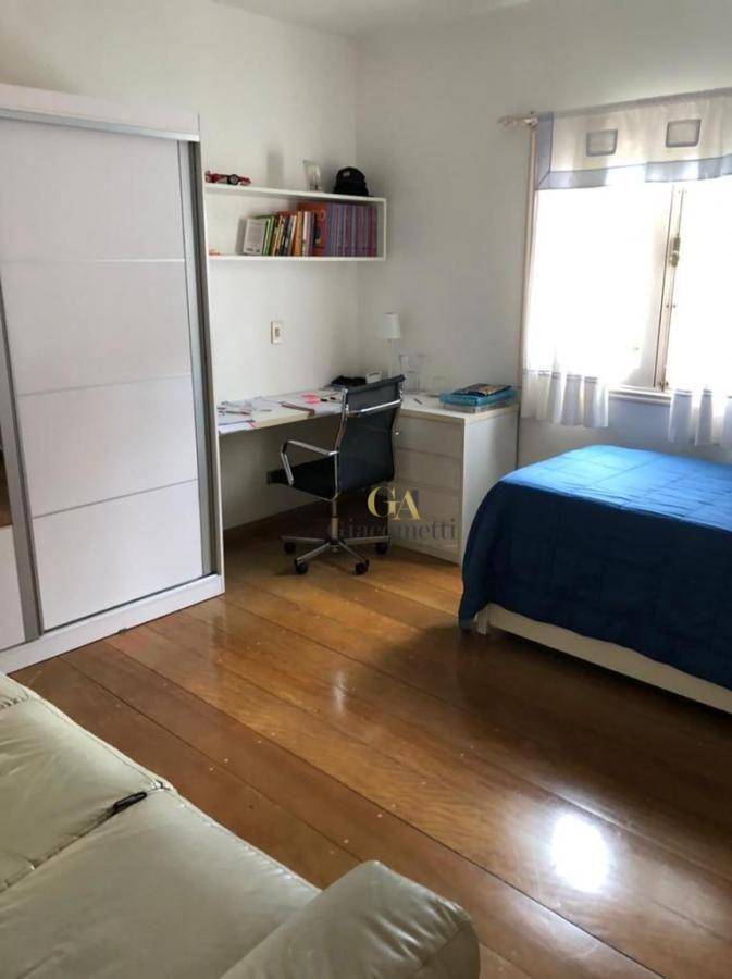 Casa de Condomínio à venda com 4 quartos, 385m² - Foto 17