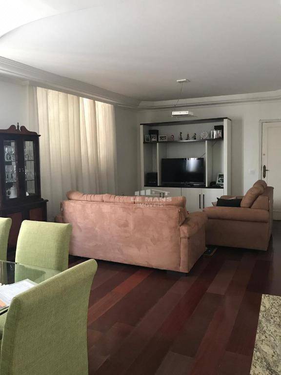 Apartamento à venda com 3 quartos, 156m² - Foto 6